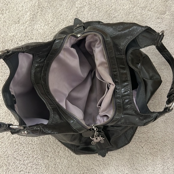 Coach Patent Large Maggie - Picture 13 of 13